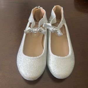 Reaction Kenneth Cole girl shoes